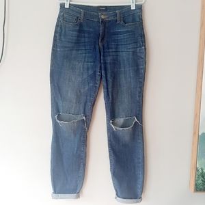 Reitmans distressed jeans